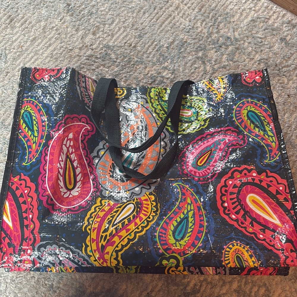 Vera Bradley reusable bag